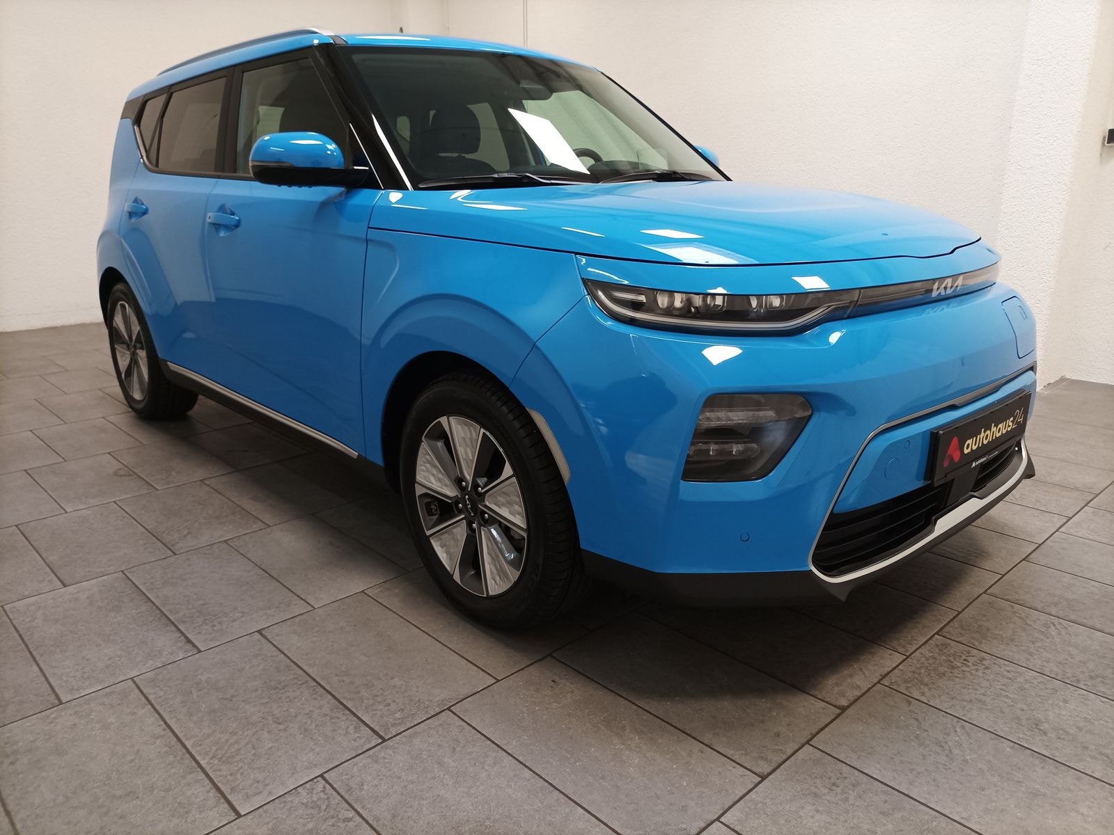 Kia Soul Kleinbus / Van KIA e-Soul 150kW Inspiration Schräghecklimousine #1