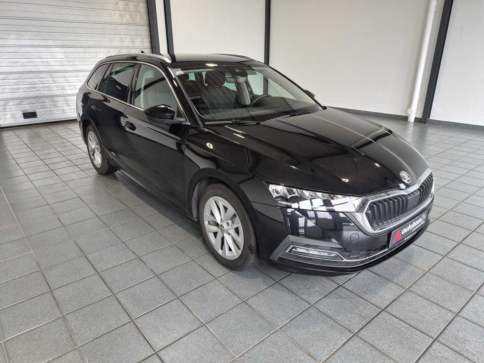 ŠKODA Octavia Kombi SKODA Octavia 2.0 TDI 110kW DSG STYLE COMBI Kombi #1