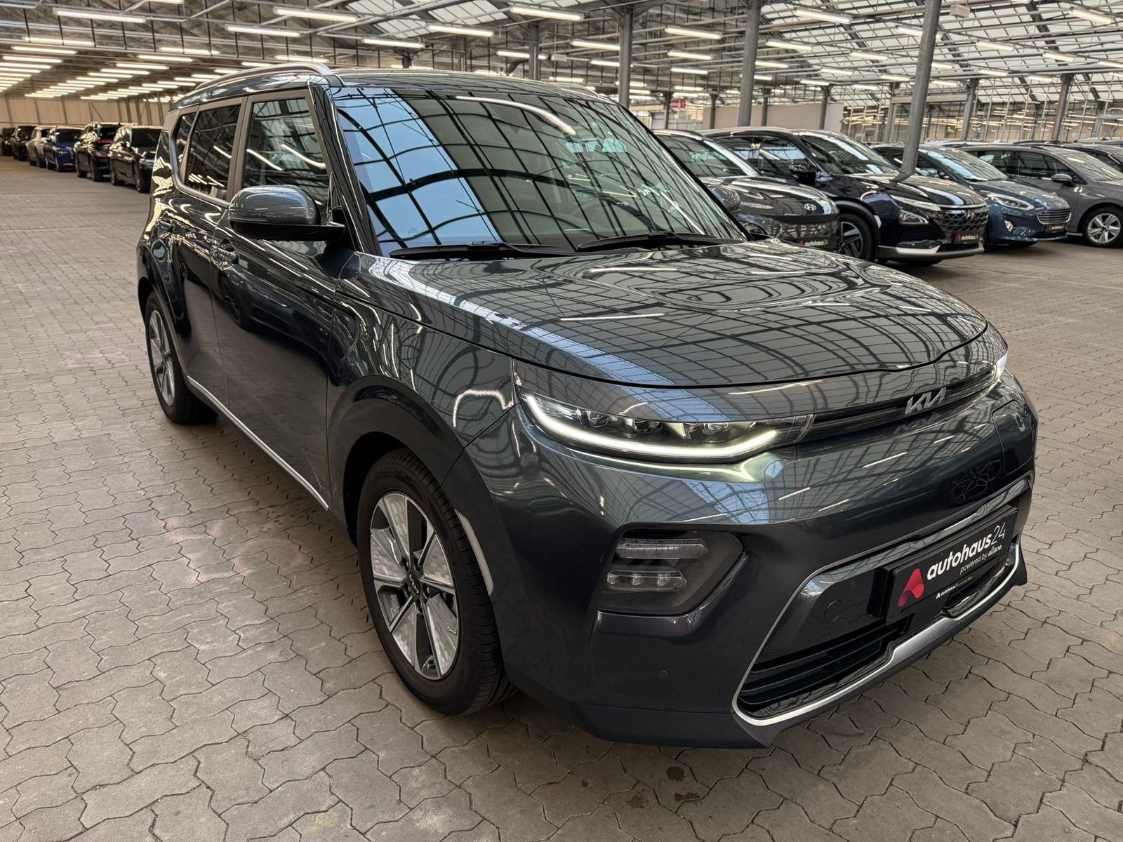 Kia Soul SUV / Crossover / Geländewagen KIA e-Soul 150kW Inspiration Schräghecklimousine #1