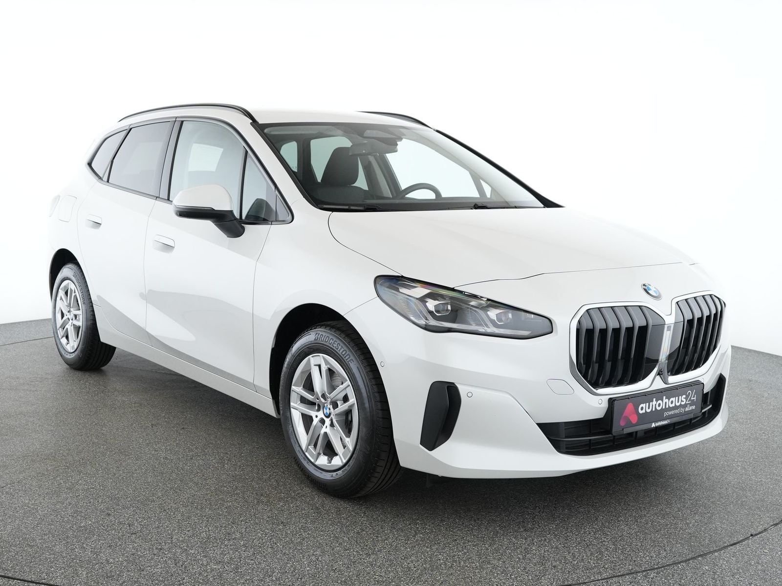 BMW 2er-Reihe Kleinbus / Van BMW 2er Active Tourer 220i Steptronic DCT Kompaktvan #1