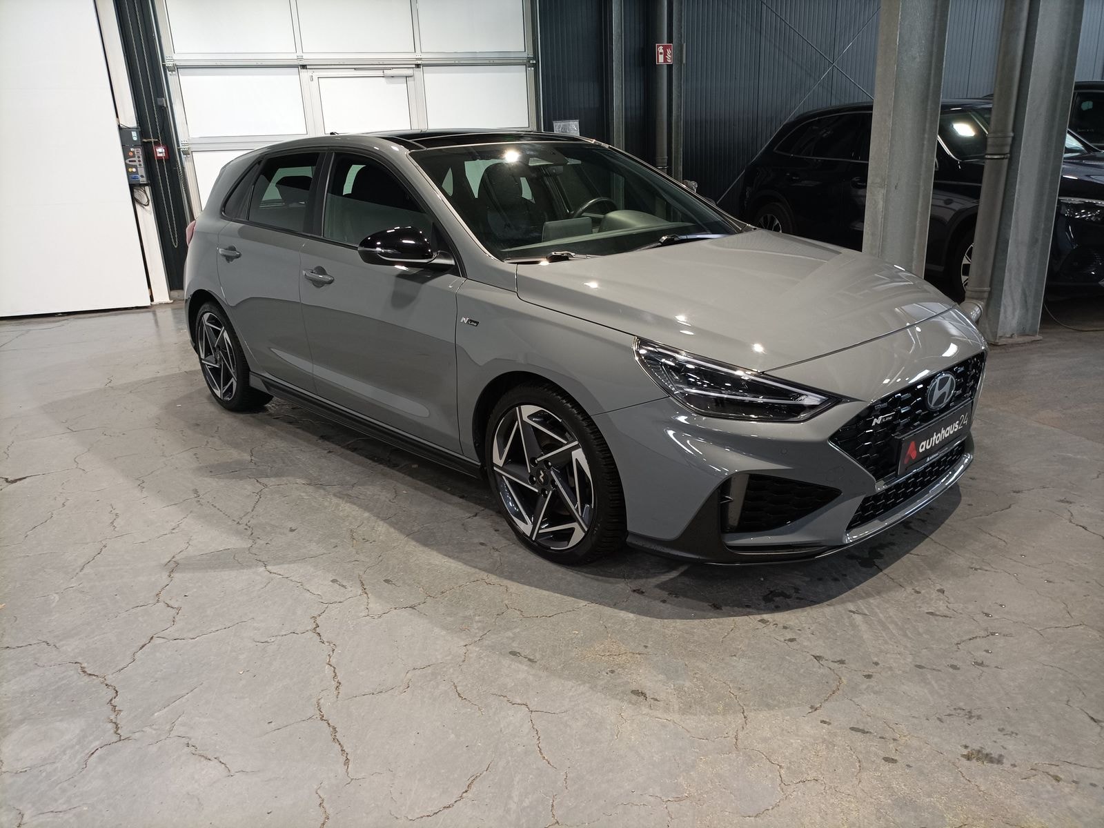 Hyundai i30 Limousine HYUNDAI i30 1.5 T-GDI Hybrid N Line Schräghecklimousine #1