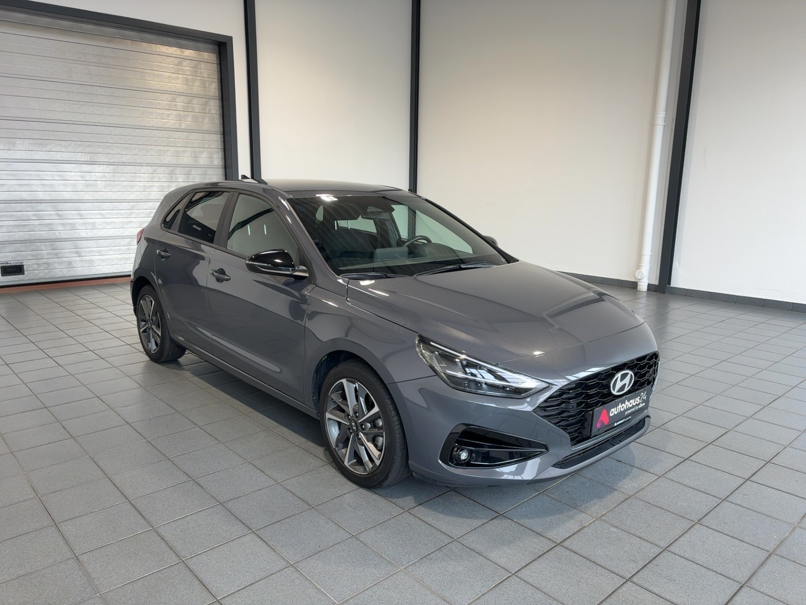 Hyundai i30 Limousine HYUNDAI i30 1.0 T-GDI Advantage DCT Schräghecklimousine #1