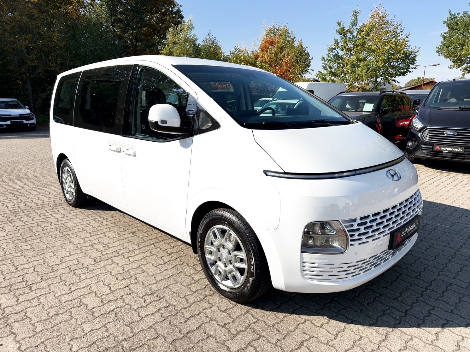 Hyundai Staria Kleinbus / Van HYUNDAI Staria 2.2 CRDi Trend 9-Sitzer Automatik 2WD Van #1