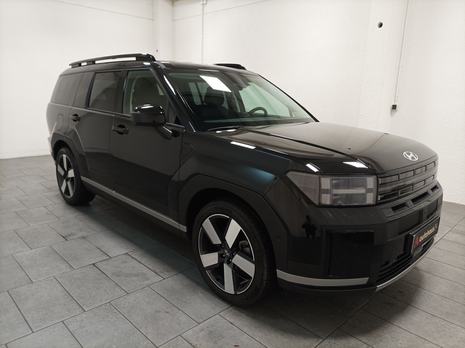 Hyundai Santa Fe SUV / Crossover / Geländewagen HYUNDAI Santa Fe 1.6 T-GDI Plug-In-Hyb Sign 4WD Auto 7Sit Sports Utility Vehicle #1