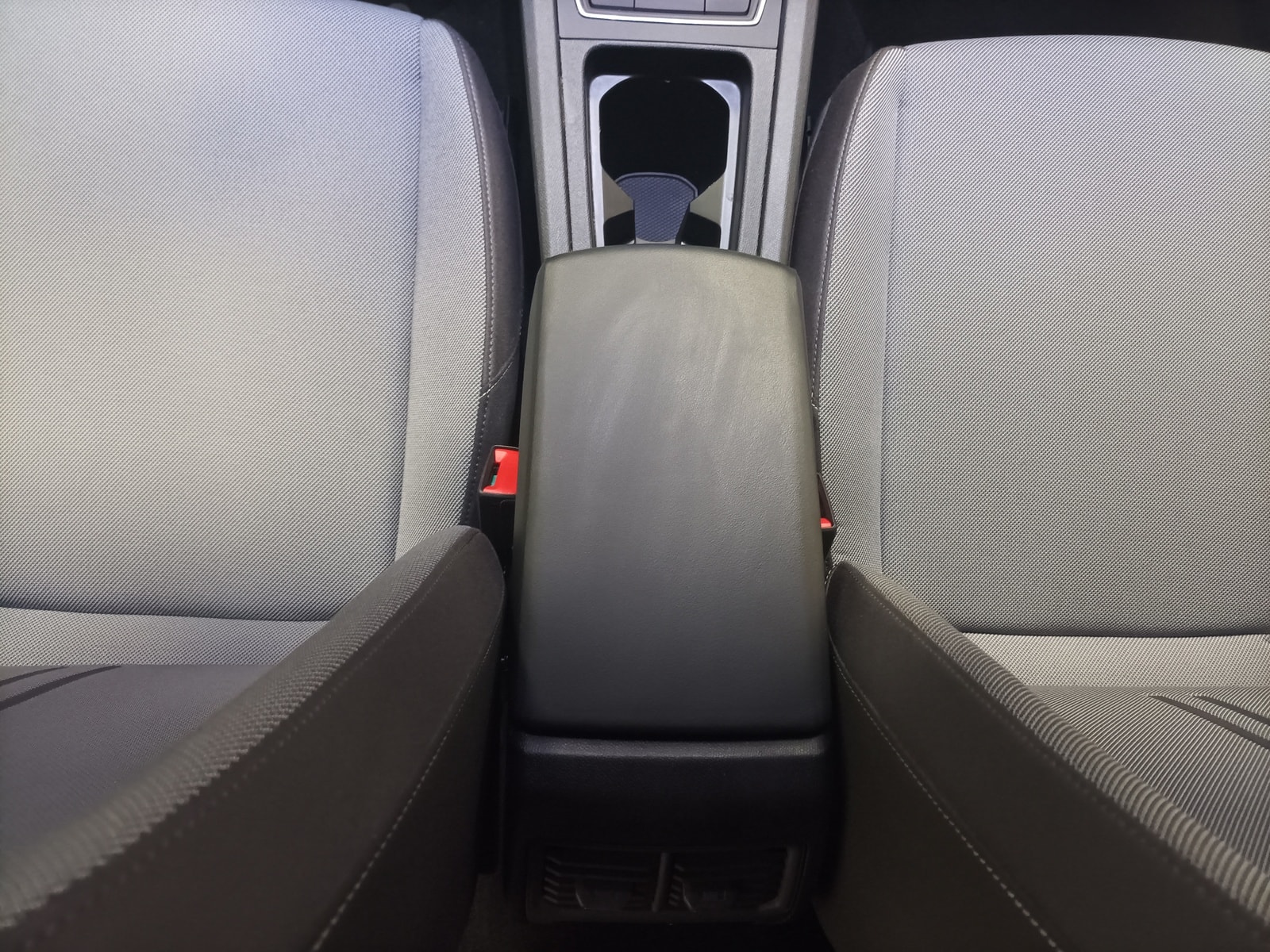 Seat Leon Limousine Leon 1.5 eTSI Style Edition #14