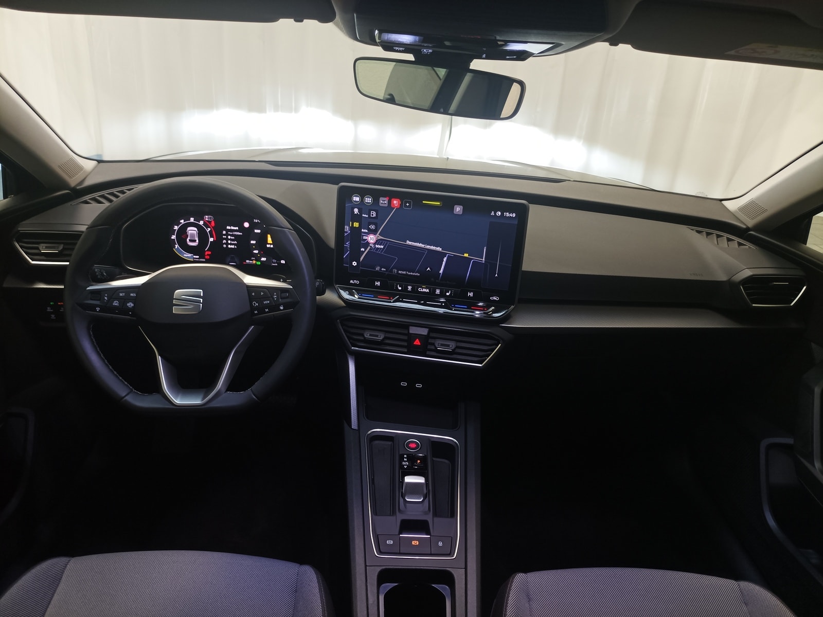 Seat Leon Limousine Leon 1.5 eTSI Style Edition #9