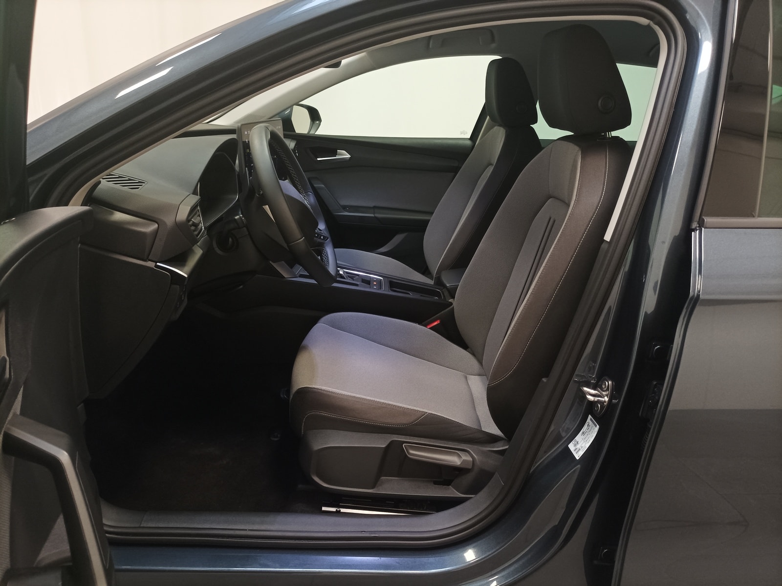 Seat Leon Limousine Leon 1.5 eTSI Style Edition #8