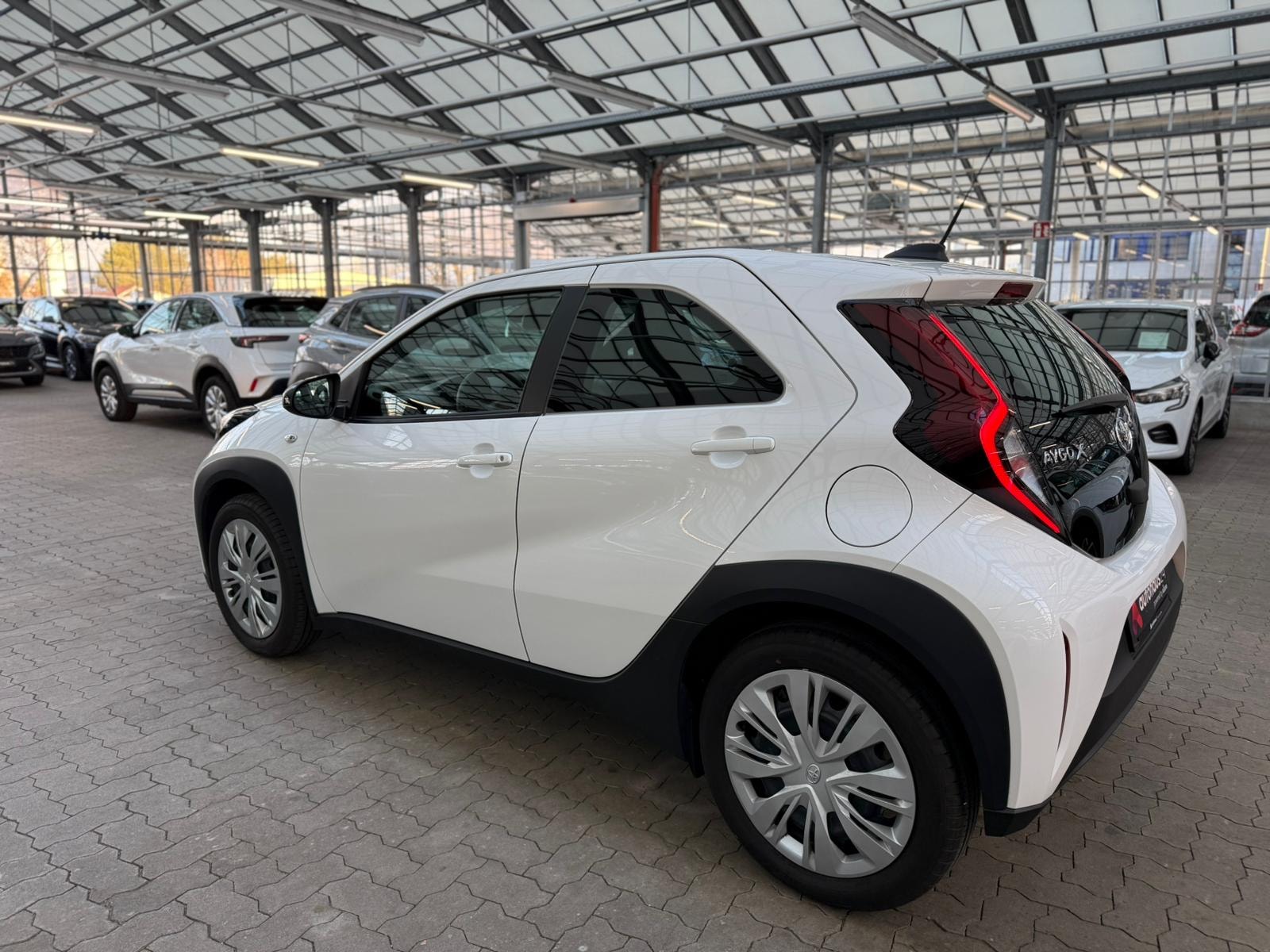 Toyota Aygo Schräghecklimousine Aygo X 1.0 VVT-i Play #4