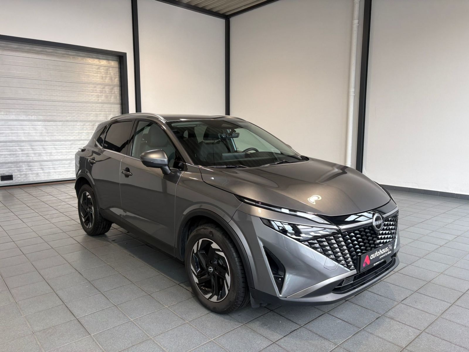 Nissan Qashqai SUV / Crossover / Geländewagen NISSAN Qashqai 1.3 DIG-T MHEV 158PS Xtronic N-Connecta Crossover #1
