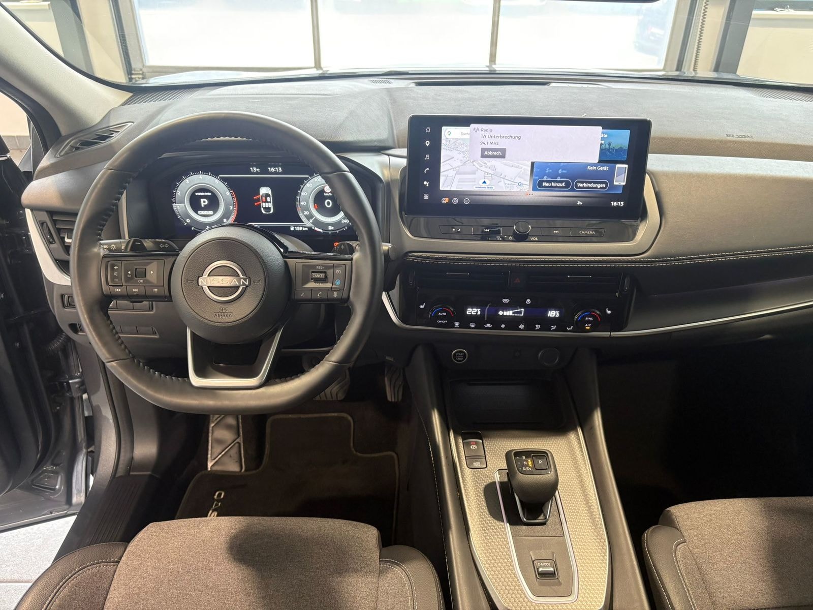 Nissan Qashqai SUV Qashqai 1.3 DIG-T MHEV N-Connecta #9
