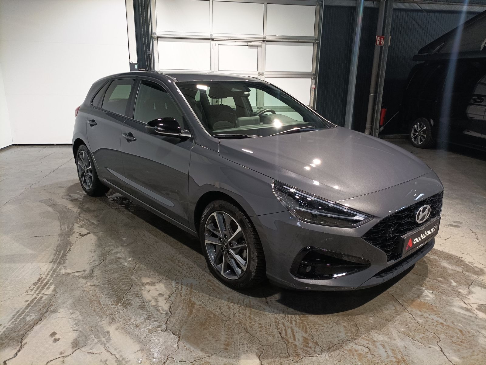 Hyundai i30 Limousine HYUNDAI i30 1.0 T-GDI Advantage Schräghecklimousine #1