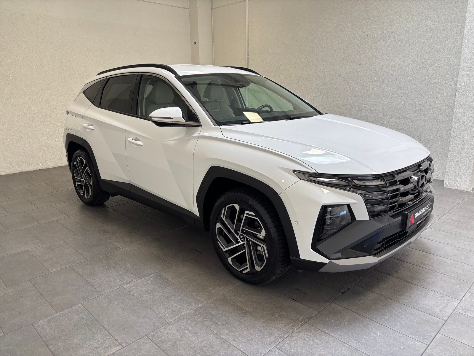 Hyundai Tucson SUV / Crossover / Geländewagen HYUNDAI Tucson 1.6 T-GDI Plug-in Hybrid Prime Auto Sports Utility Vehicle #1