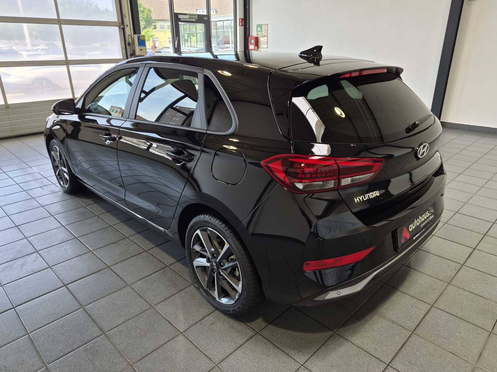 Hyundai i30 Limousine i30 1.5 T-GDI Advantage Mild-Hybrid (EURO 6e)(OPF) #4