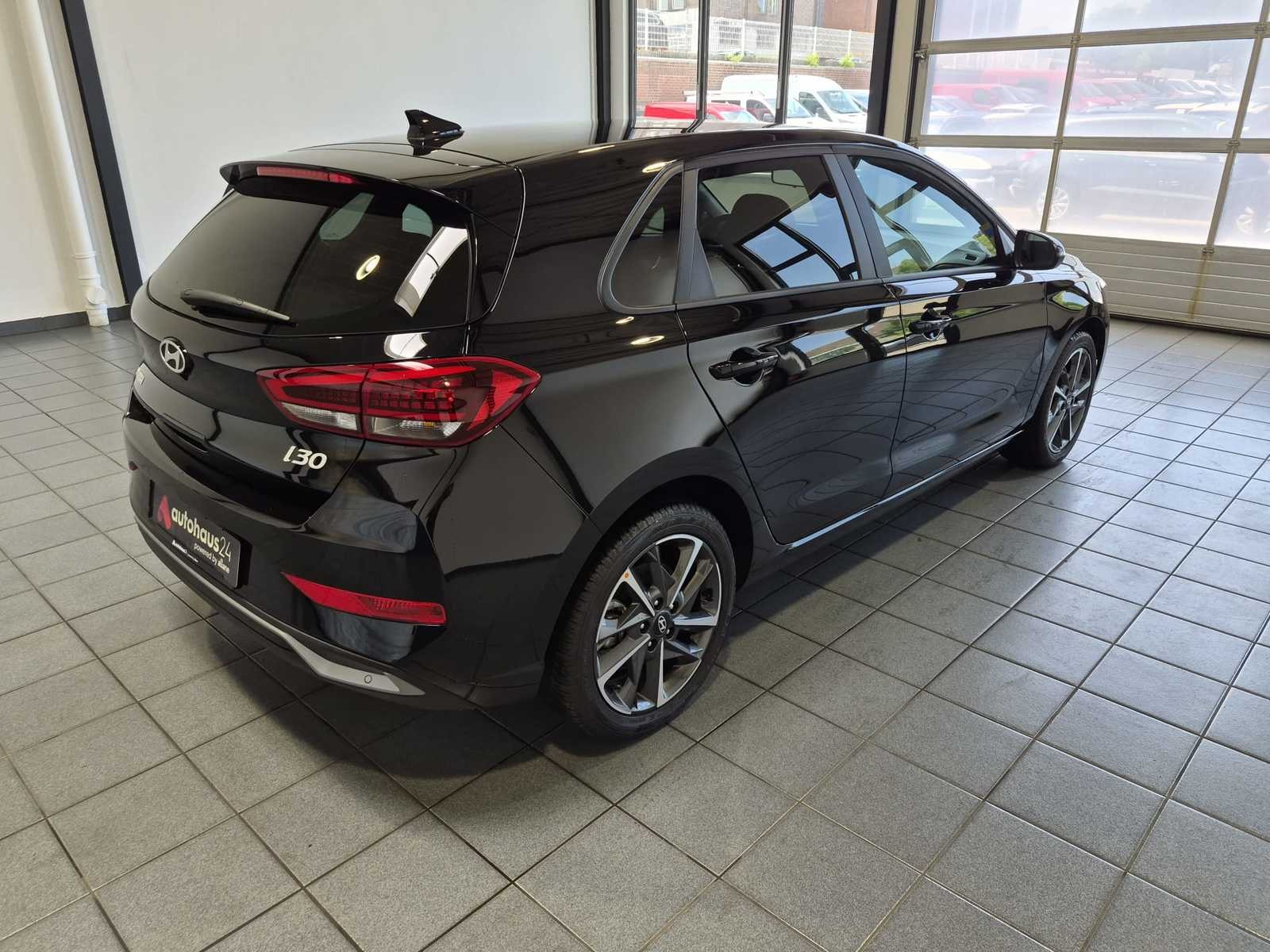 Hyundai i30 Limousine i30 1.5 T-GDI Advantage Mild-Hybrid (EURO 6e)(OPF) #5