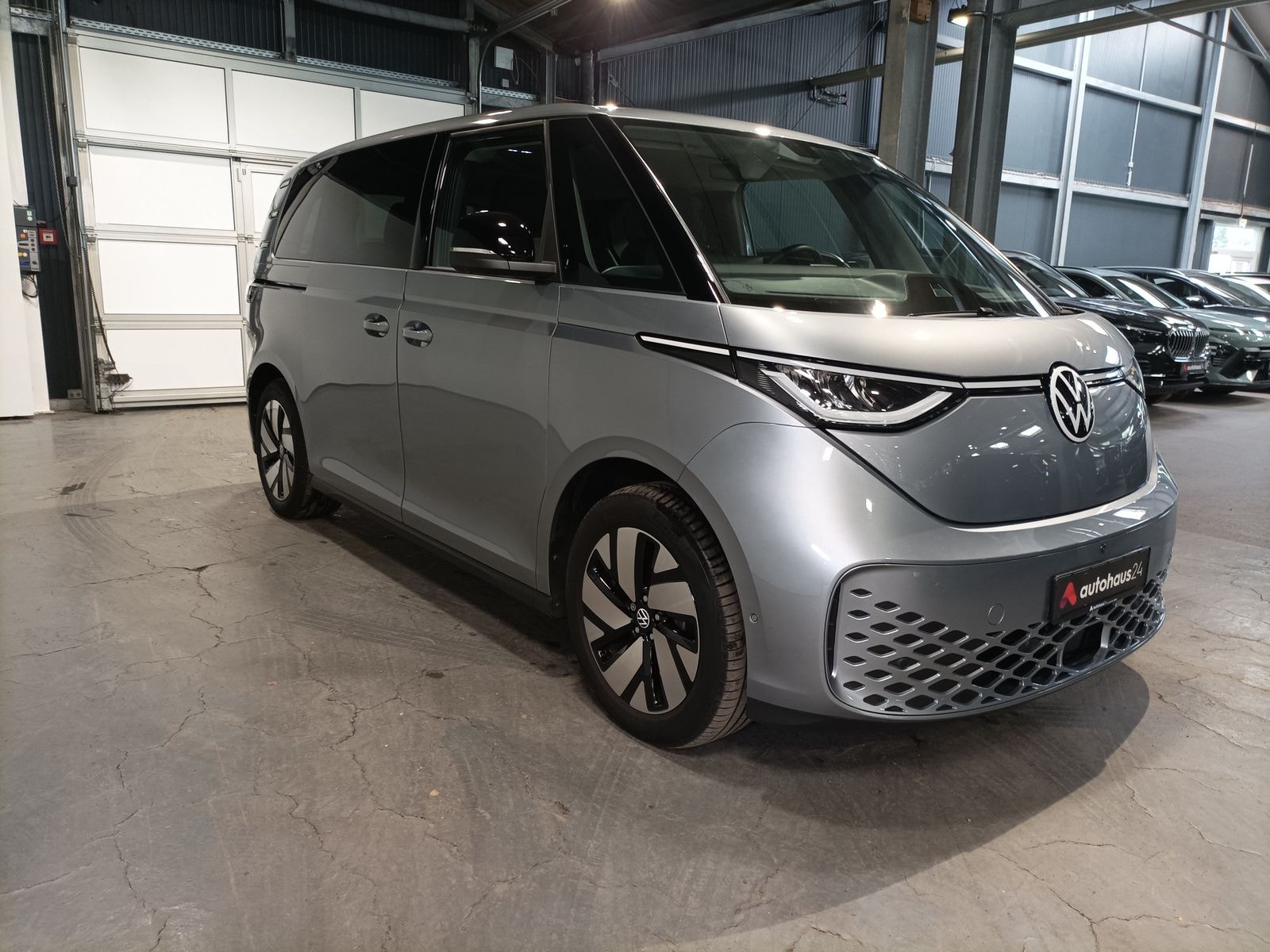 Volkswagen ID. Buzz Sonstige VOLKSWAGEN ID. BUZZ 79 kWh 210 kW Pro KR Van #1