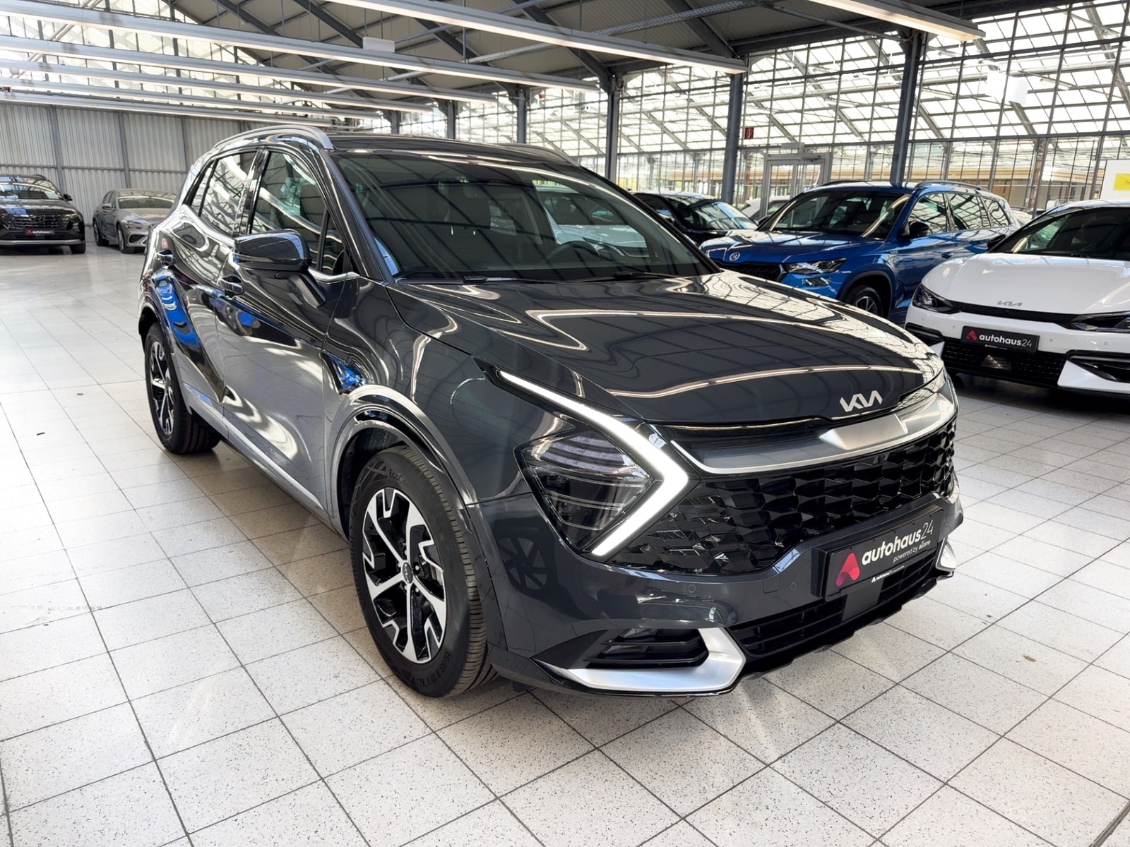 Kia Sportage SUV / Crossover / Geländewagen KIA Sportage 1.6 T-GDI EcoDynamics+ 118KW Spirit DCT Sports Utility Vehicle #1