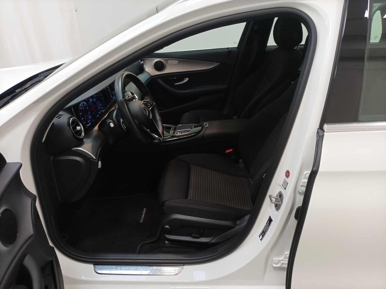 Mercedes Benz E-Klasse Kombi E 300 T de Avantgarde (EURO 6d) #9