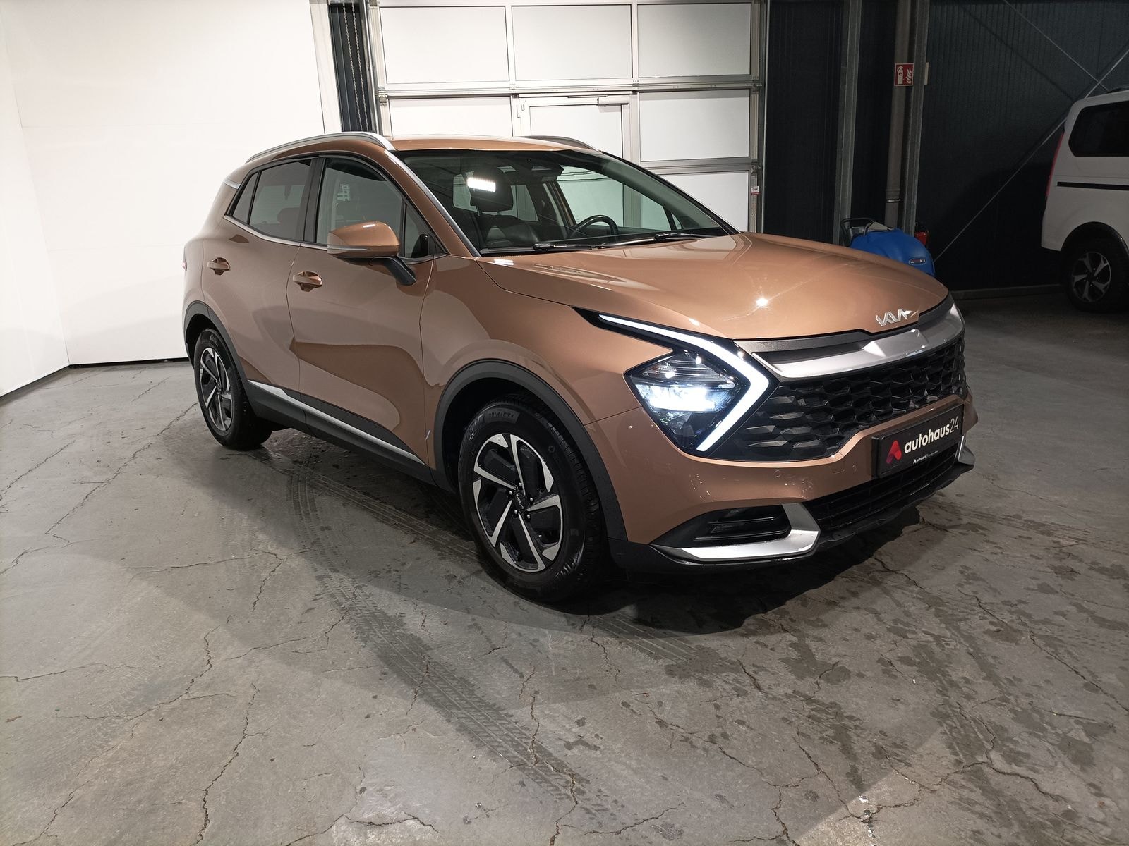 Kia Sportage SUV / Crossover / Geländewagen KIA Sportage 1.6 T-GDI EcoDyn. 132kW GT-Line DCT 4WD Sports Utility Vehicle #1