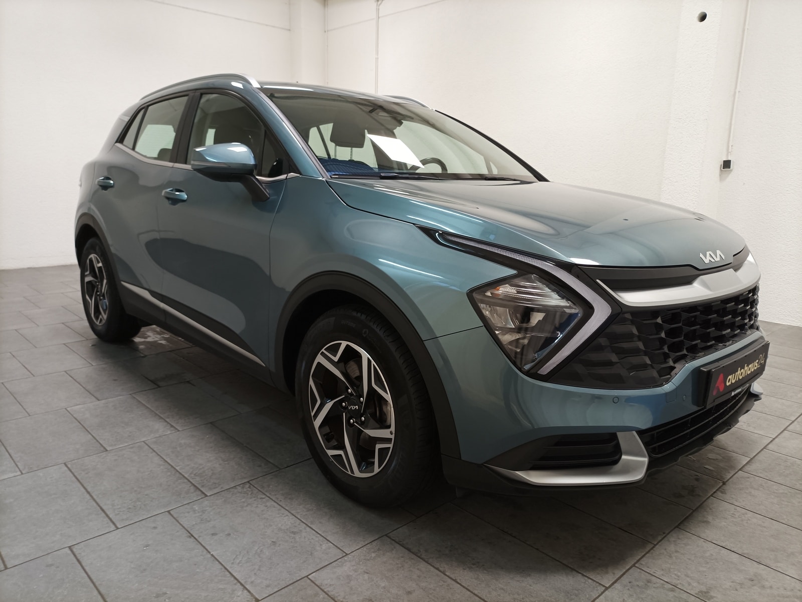 Kia Sportage SUV / Crossover / Geländewagen KIA Sportage 1.6 CRDi EcoDynamics+ Edition 7 Sports Utility Vehicle #1