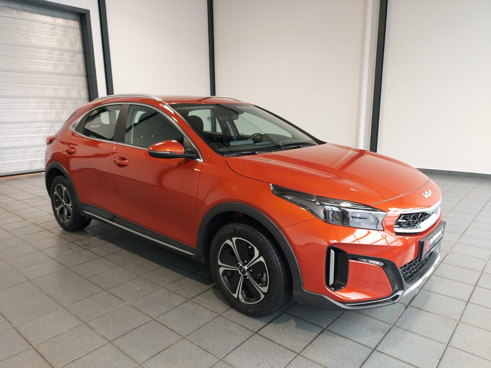 Kia XCeed SUV / Crossover / Geländewagen KIA XCeed 1.6 GDI Plug-In Hybrid DCT6 Vision Sports Utility Vehicle #1