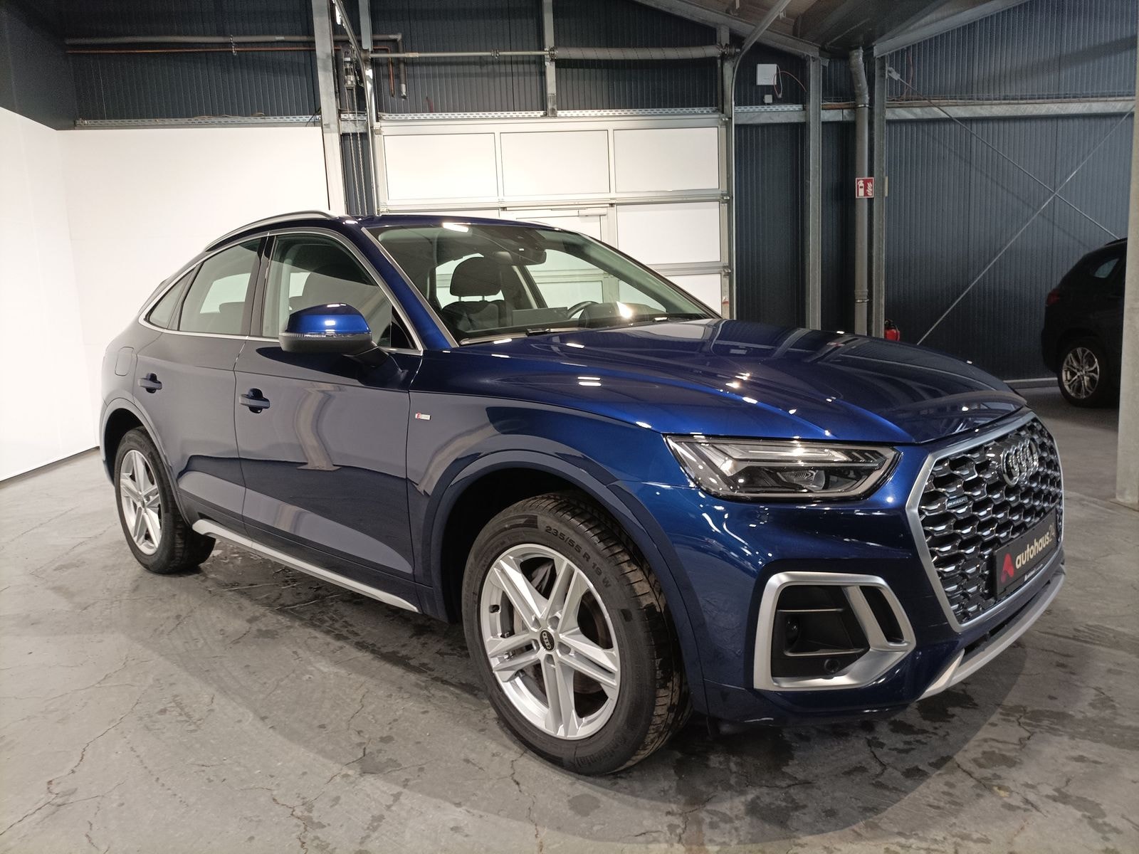 Audi Q5 SUV / Crossover / Geländewagen AUDI Q5 Sportback 50 TFSI e S tronic quattro S line Sports Utility Vehicle #1