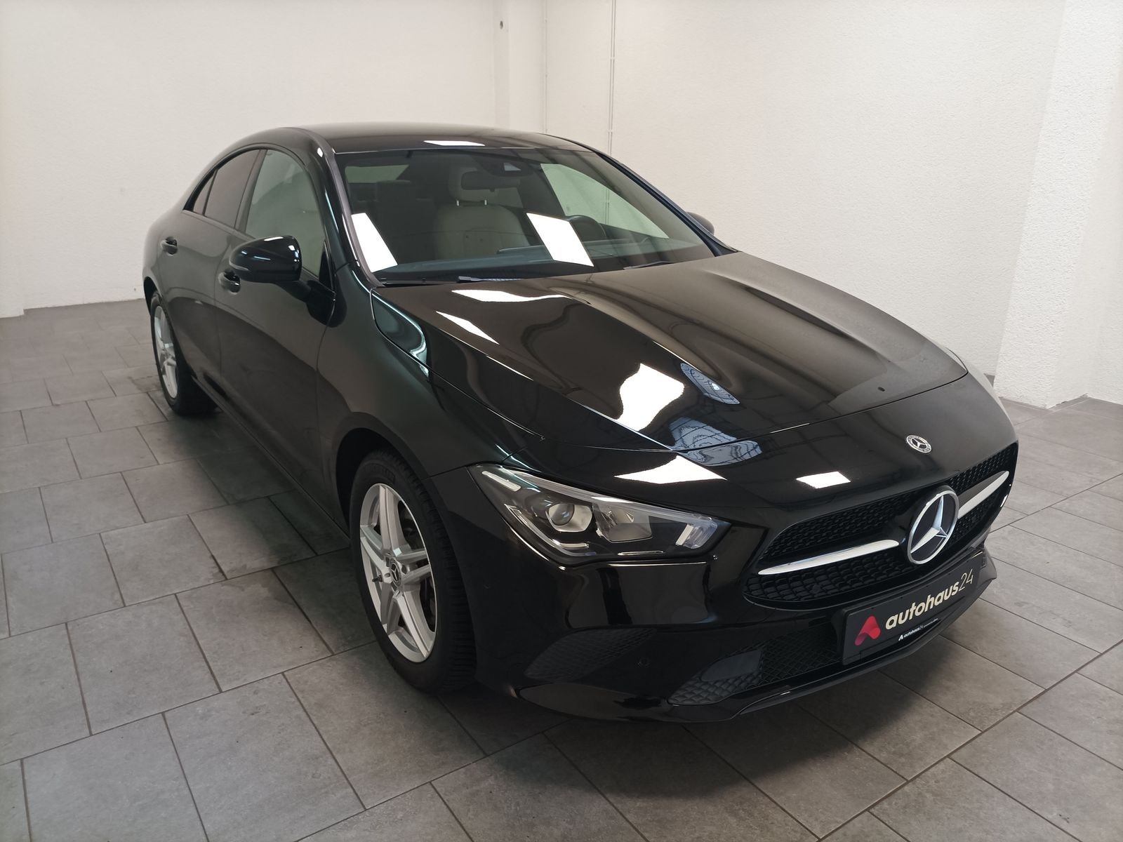 Mercedes-Benz CLA-Klasse Limousine MERCEDES CLA CLA 220 d 4MATIC DCT Coupé #1