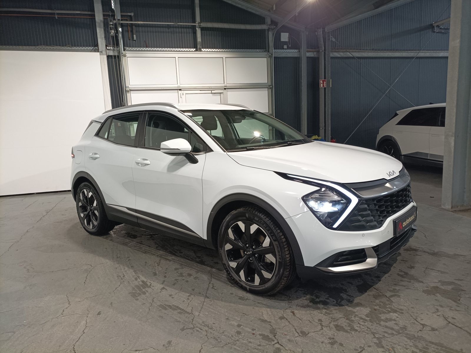 Kia Sportage SUV / Crossover / Geländewagen KIA Sportage 1.6 T-GDI Plug-in Hybrid Auto 4WD Sports Utility Vehicle #1