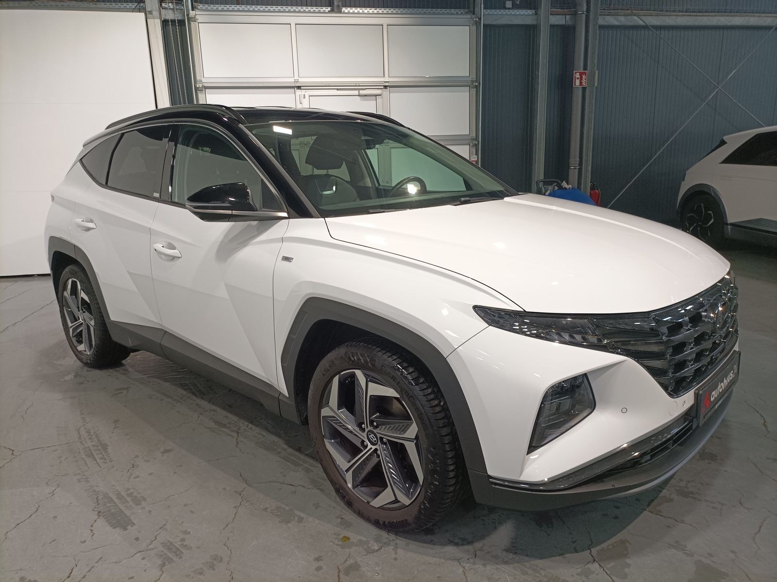 Hyundai Tucson SUV / Crossover / Geländewagen HYUNDAI Tucson 1.6l Turbo 2WD 6MT Advantage Sports Utility Vehicle #1