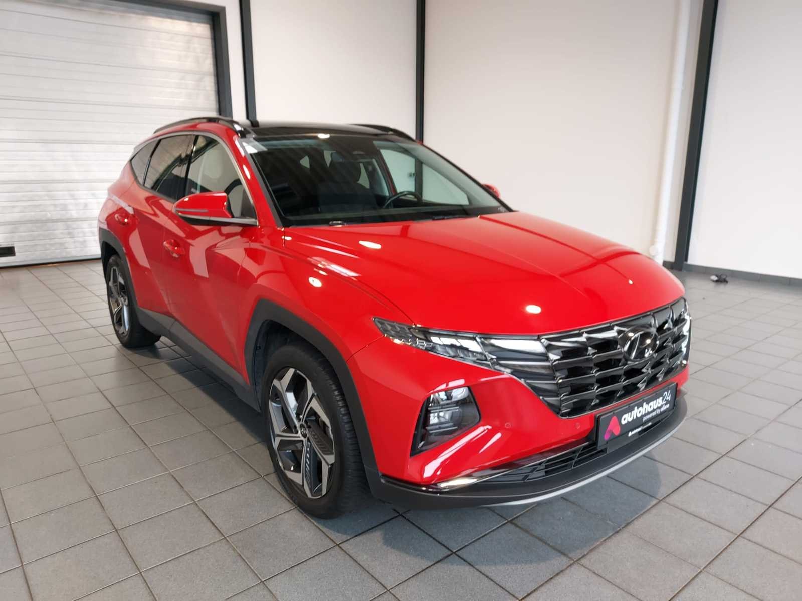 Hyundai Tucson SUV / Crossover / Geländewagen HYUNDAI Tucson 1.6 T-GDI Plug-in Hybrid 4WD Auto Sports Utility Vehicle #1