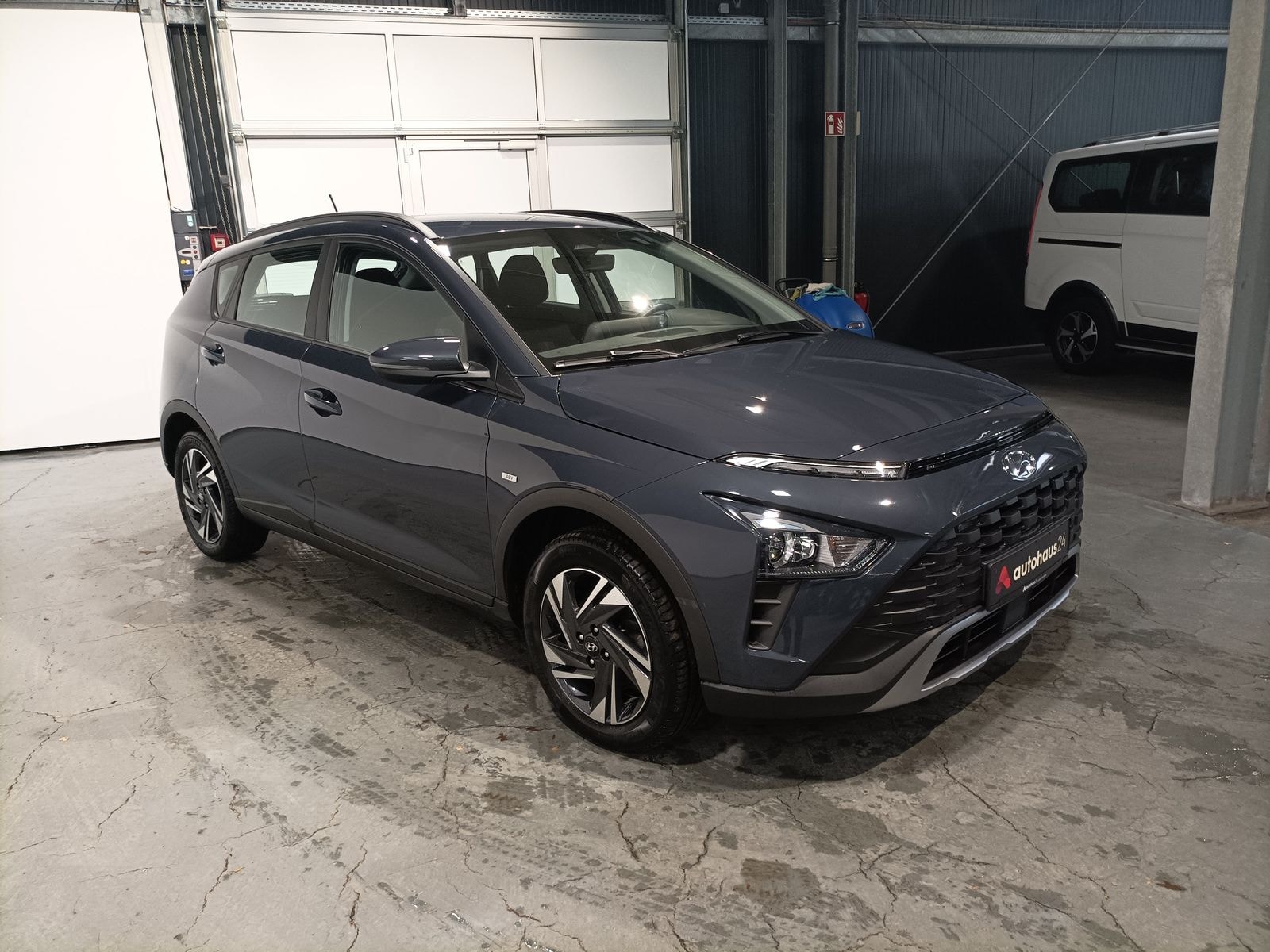 Hyundai Bayon SUV / Crossover / Geländewagen HYUNDAI Bayon 1.0 T-GDI Select Sports Utility Vehicle #1