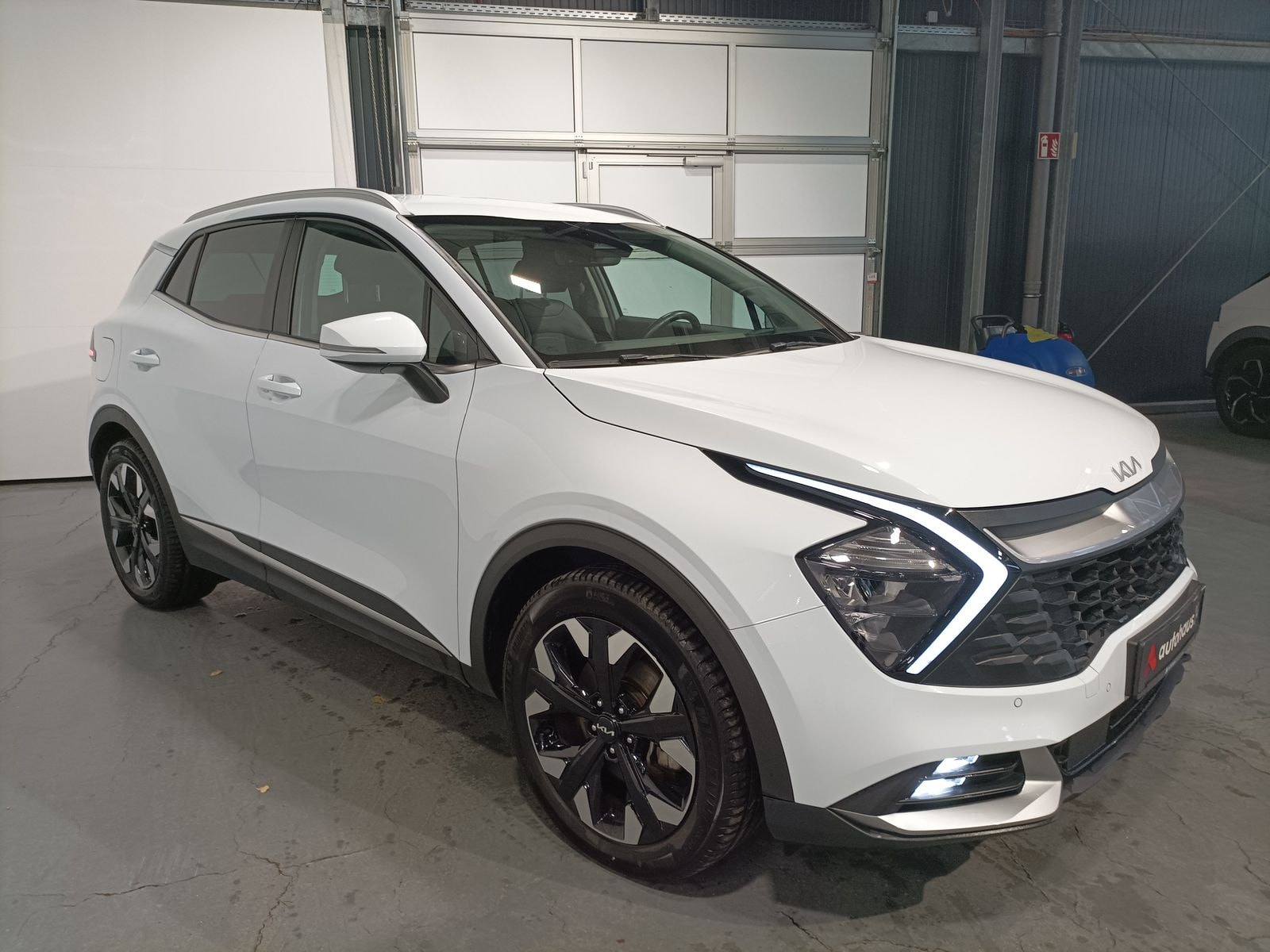 Kia Sportage SUV / Crossover / Geländewagen KIA Sportage 1.6 T-GDI Plug-in Hybrid Auto 4WD Sports Utility Vehicle #1