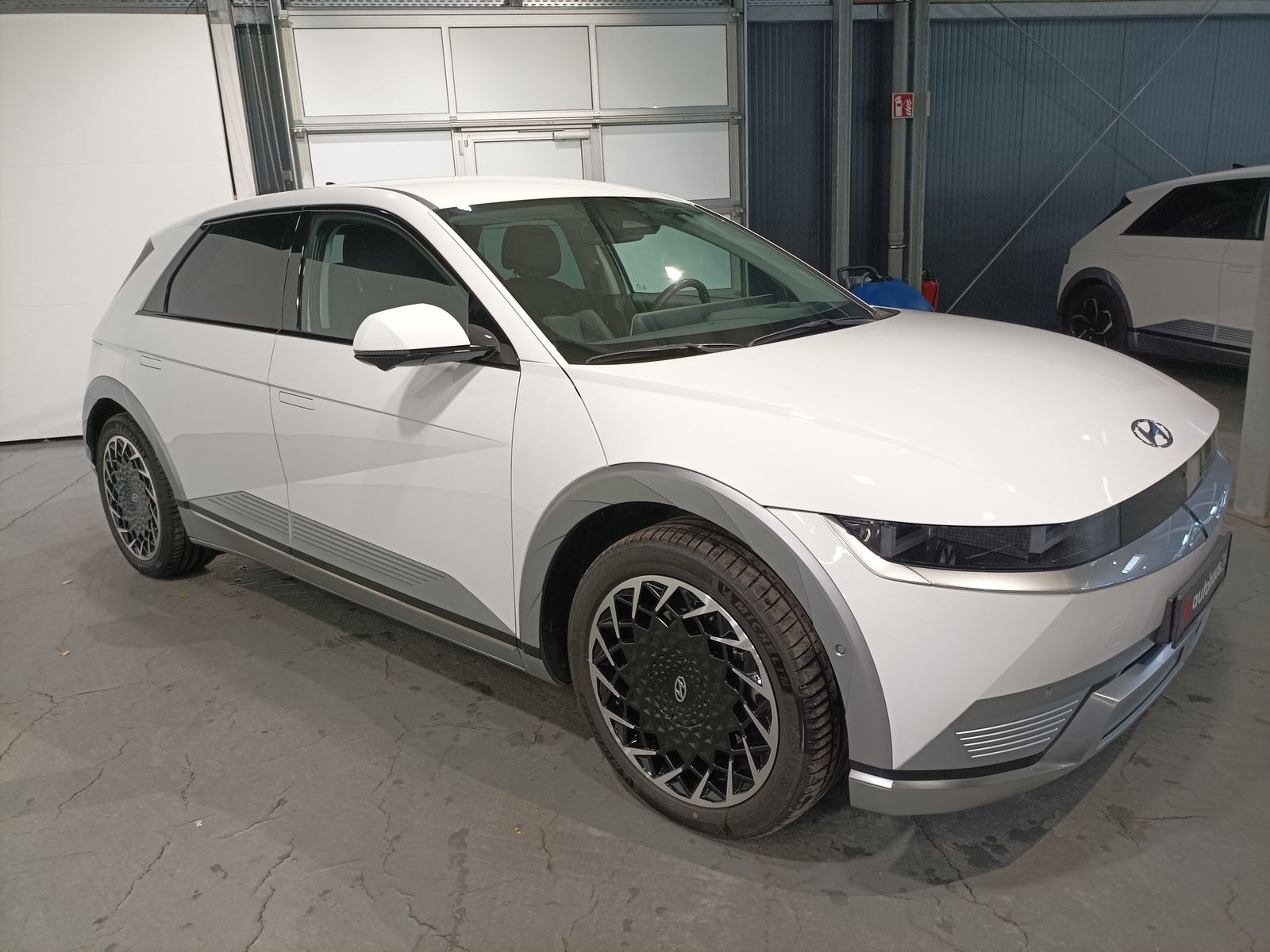 Hyundai IONIQ 5 Limousine HYUNDAI IONIQ 5 72,6 kWh 225 kW Allradantrieb Sports Utility Vehicle #1