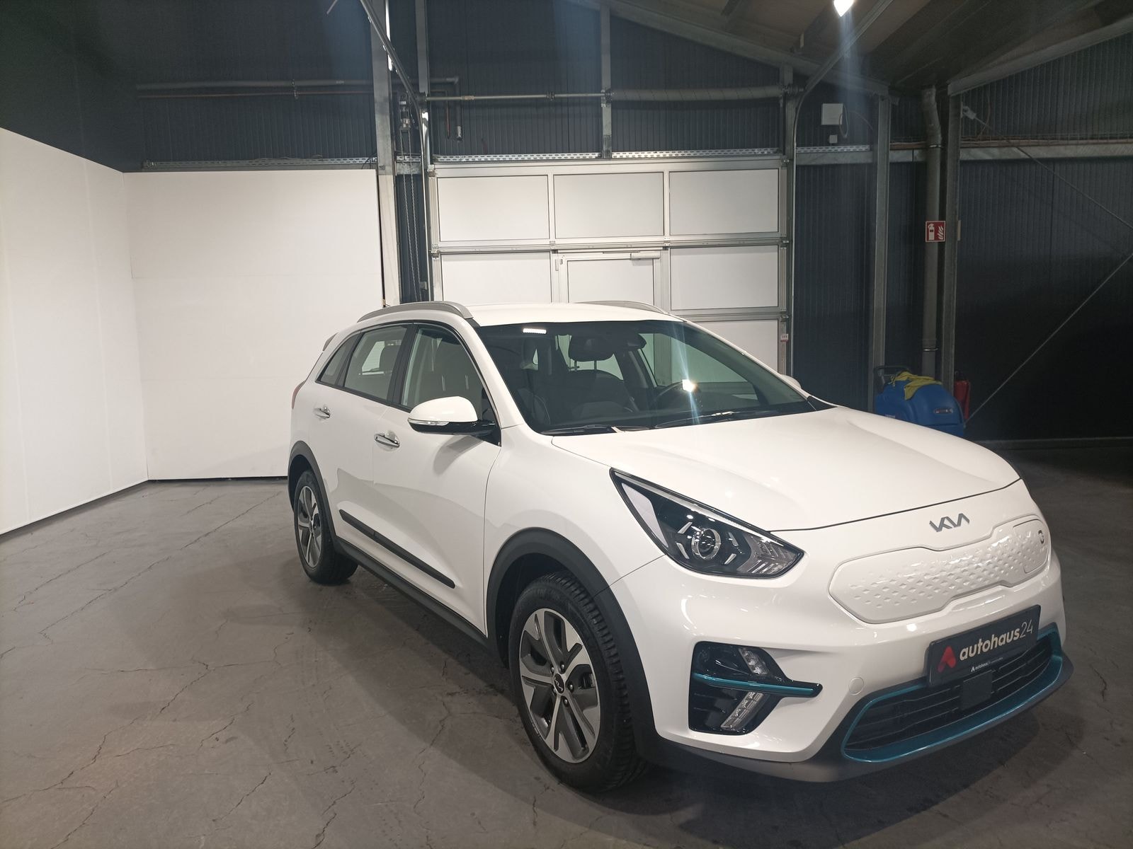 Kia Niro SUV / Crossover / Geländewagen KIA e-Niro 100kW Vision Schräghecklimousine #1