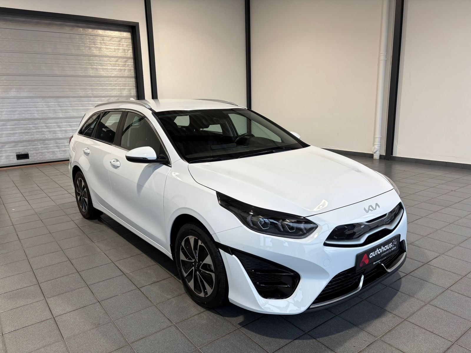 Kia Ceed Kombi KIA Ceed 1.6 GDI Plug-In Hybrid Vision Sportsw. Kombi #1