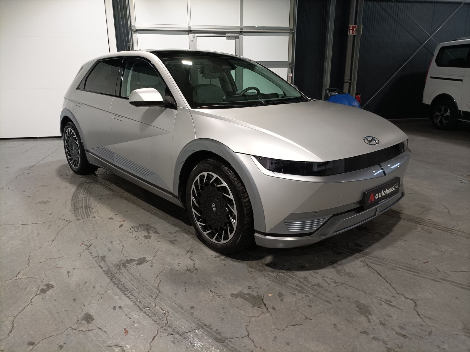 Hyundai IONIQ 5 Limousine HYUNDAI IONIQ 5 72,6 kWh 160 kW Heckantrieb Sports Utility Vehicle #1