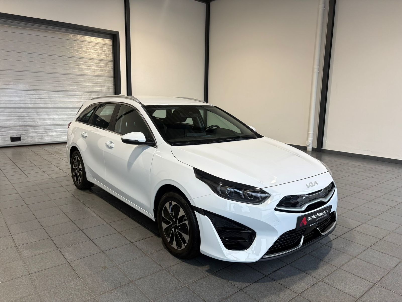 Kia Ceed Kombi KIA Ceed 1.6 GDI Plug-In Hybrid Vision Sportsw. Kombi #1