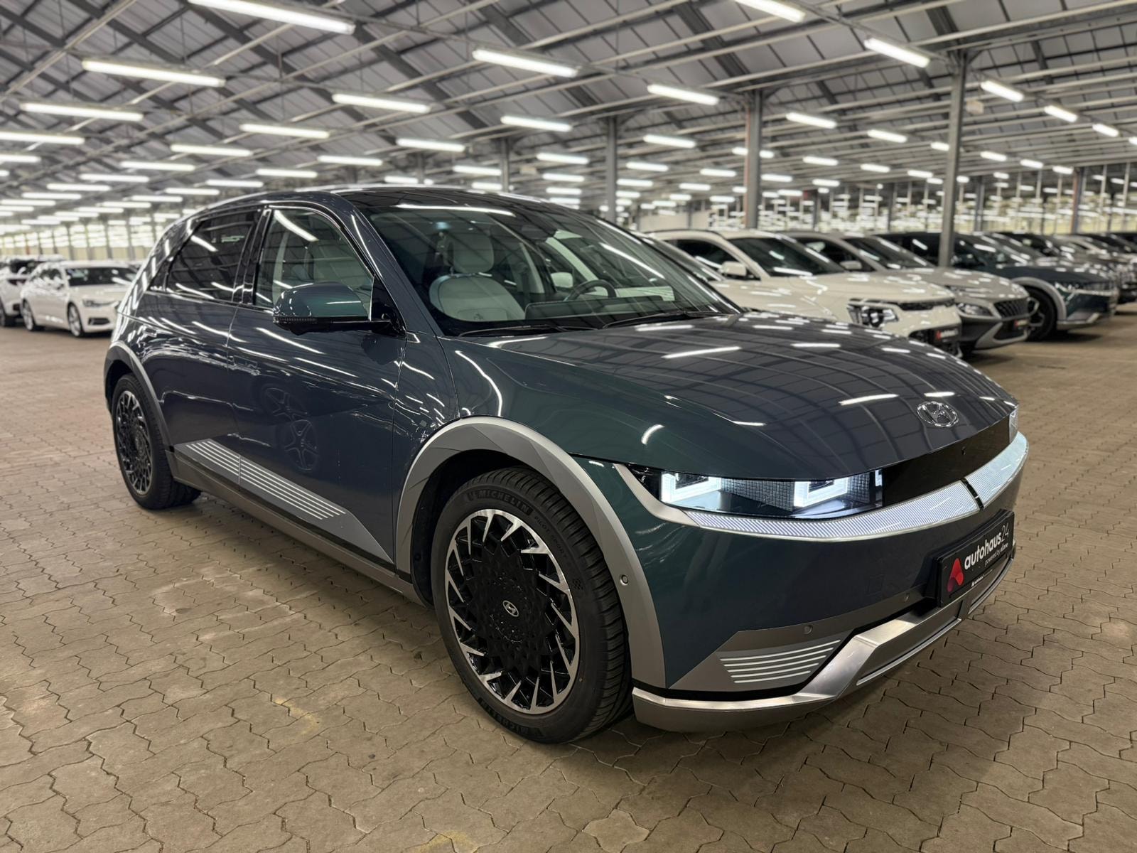 Hyundai IONIQ 5 SUV / Crossover / Geländewagen HYUNDAI IONIQ 5 72,6 kWh 160 kW Heckantrieb Sports Utility Vehicle #1