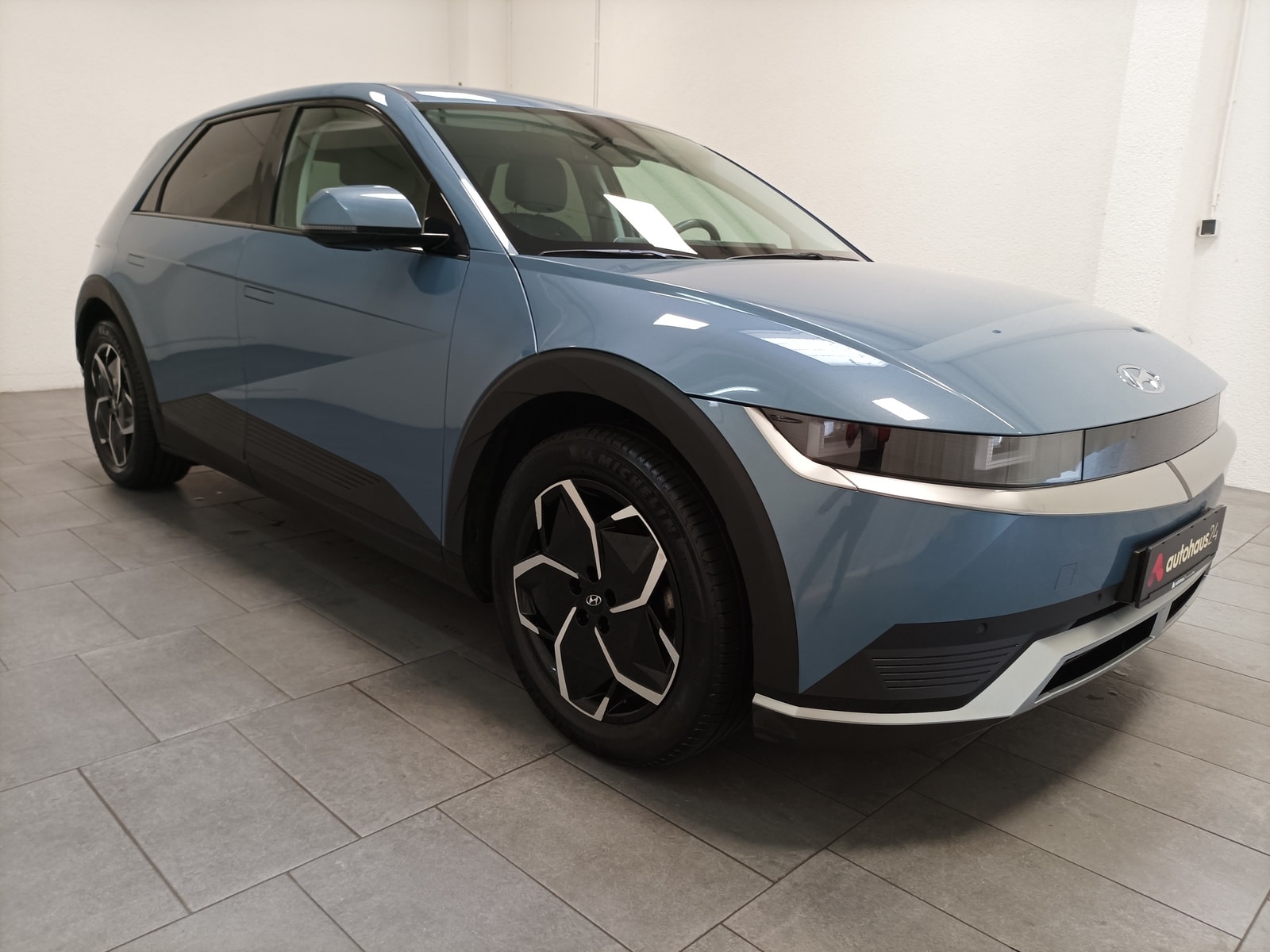 Hyundai IONIQ 5 Limousine HYUNDAI IONIQ 5 58 kWh Heckantrieb Sports Utility Vehicle #1