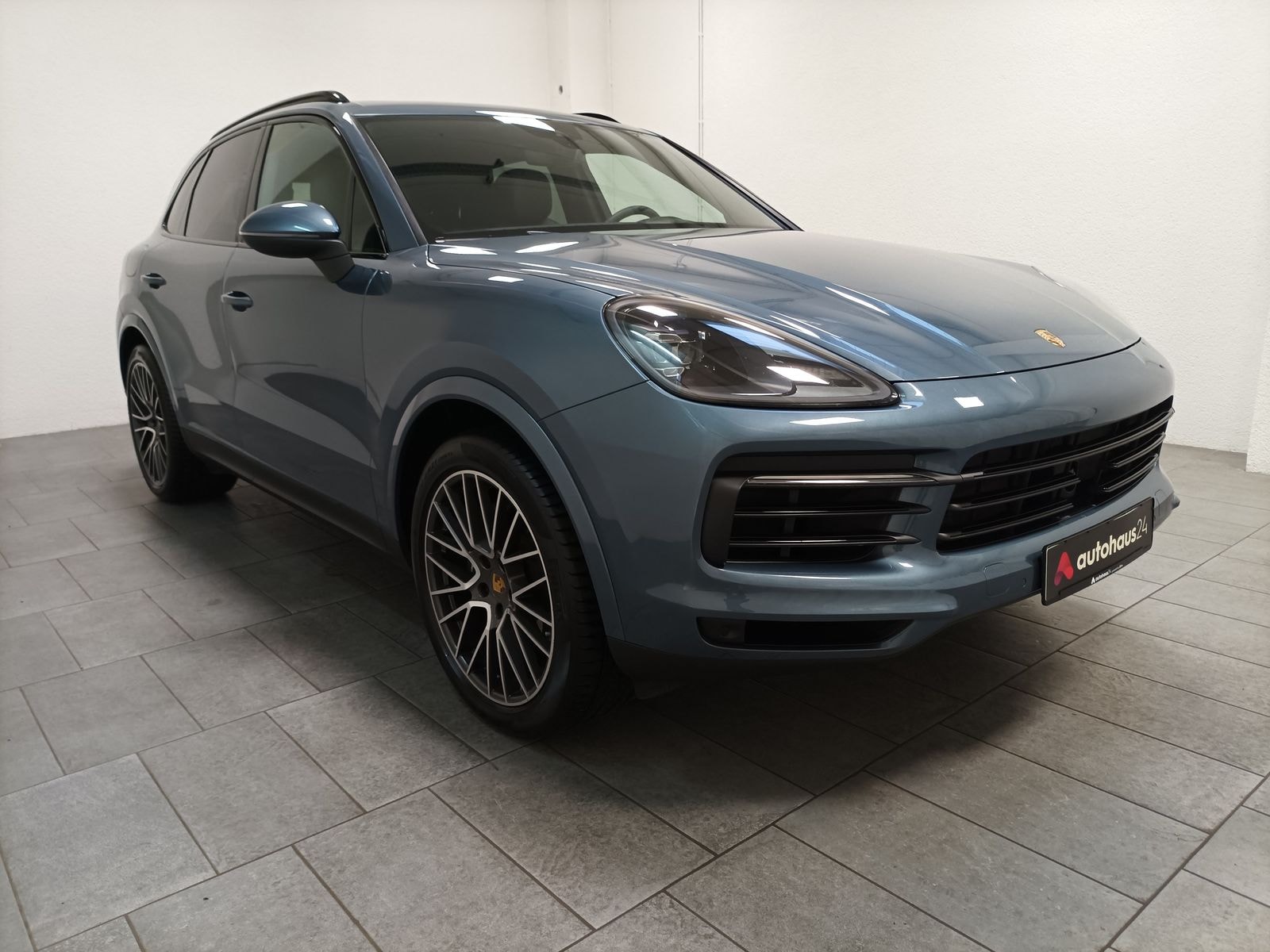 Porsche Cayenne SUV / Crossover / Geländewagen PORSCHE Cayenne 3.0 V6 Tiptronic Sports Utility Vehicle #1