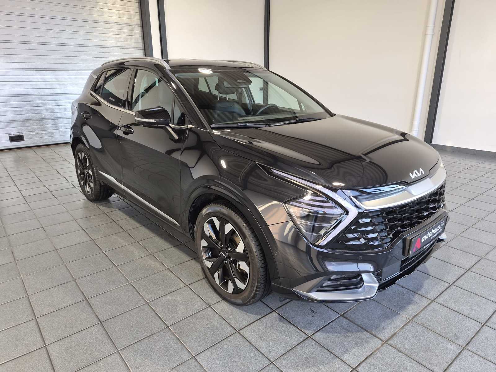 Kia Sportage SUV / Crossover / Geländewagen KIA Sportage 1.6 T-GDI Plug-in Hybrid Auto 4WD Sports Utility Vehicle #1