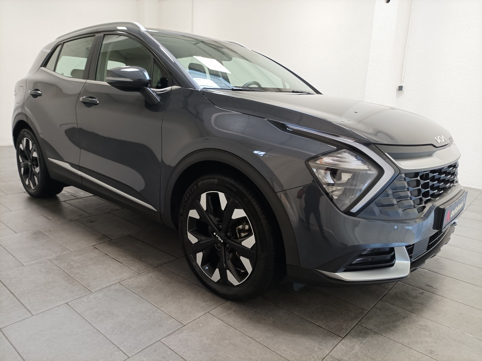 Kia Sportage SUV / Crossover / Geländewagen KIA Sportage 1.6 T-GDI Plug-in Hybrid Auto 4WD Sports Utility Vehicle #1