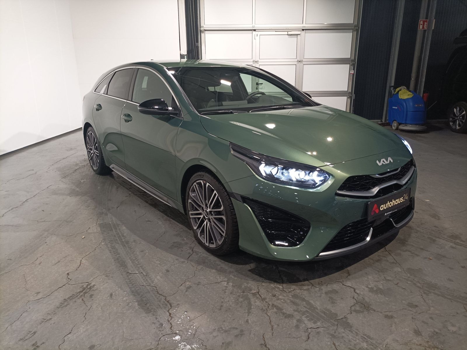 Kia ProCeed Kombi KIA ProCeed 1.5 T-GDI GT LINE Kombi #1