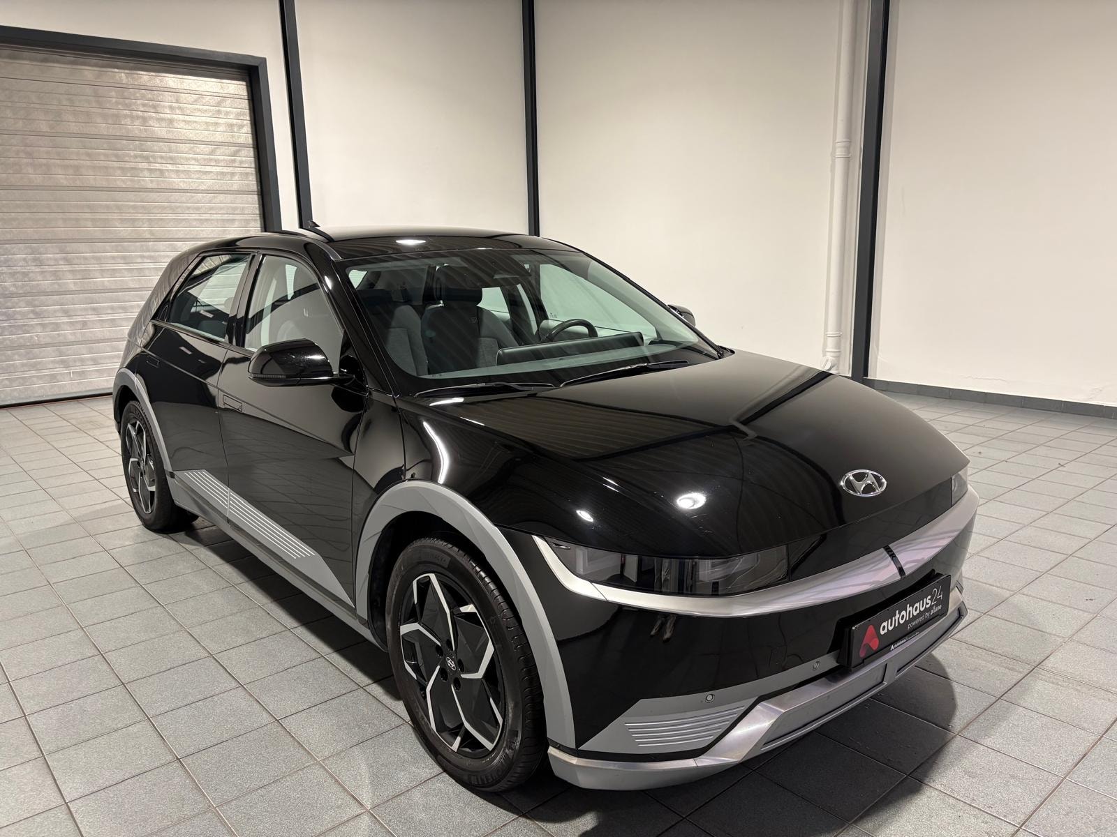 Hyundai IONIQ 5 Limousine HYUNDAI IONIQ 5 58 kWh 125 kW Heckantrieb Sports Utility Vehicle #1