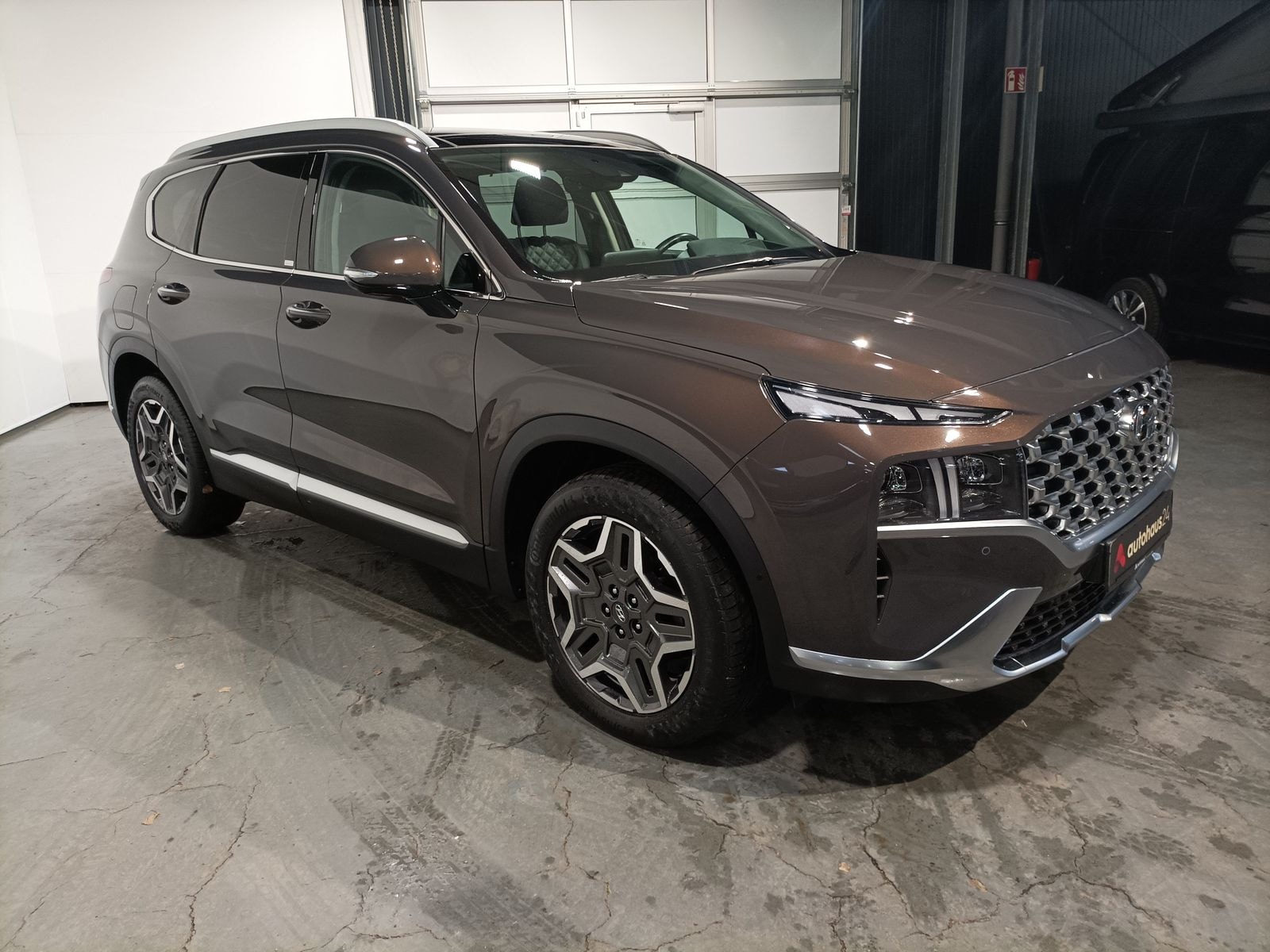 Hyundai Santa Fe SUV / Crossover / Geländewagen HYUNDAI Santa Fe 1.6 T-GDI Plug-in Hybrid Prime 4WD Auto Sports Utility Vehicle #1