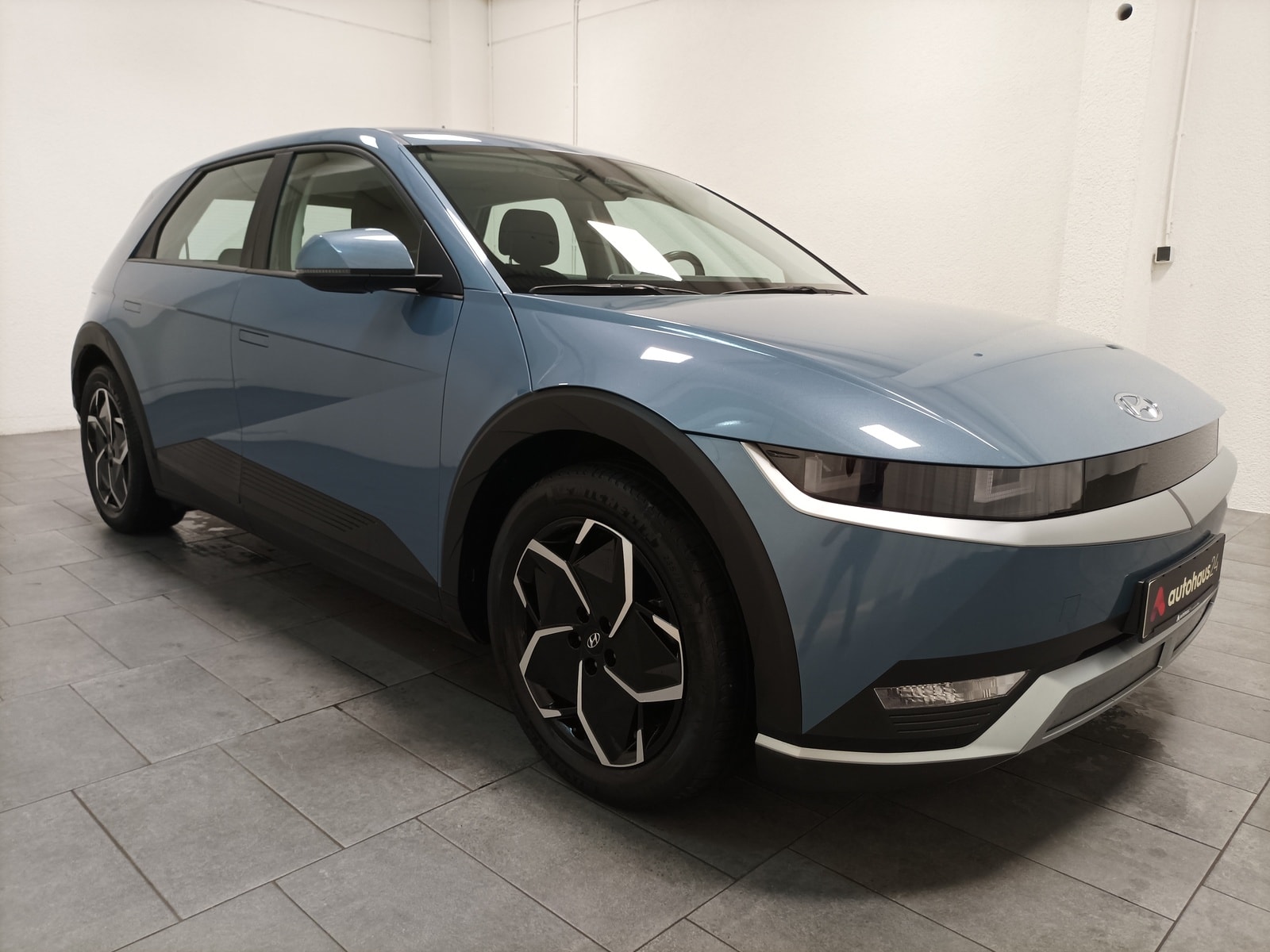 Hyundai IONIQ 5 Limousine HYUNDAI IONIQ 5 58 kWh 125 kW Heckantrieb Sports Utility Vehicle #1