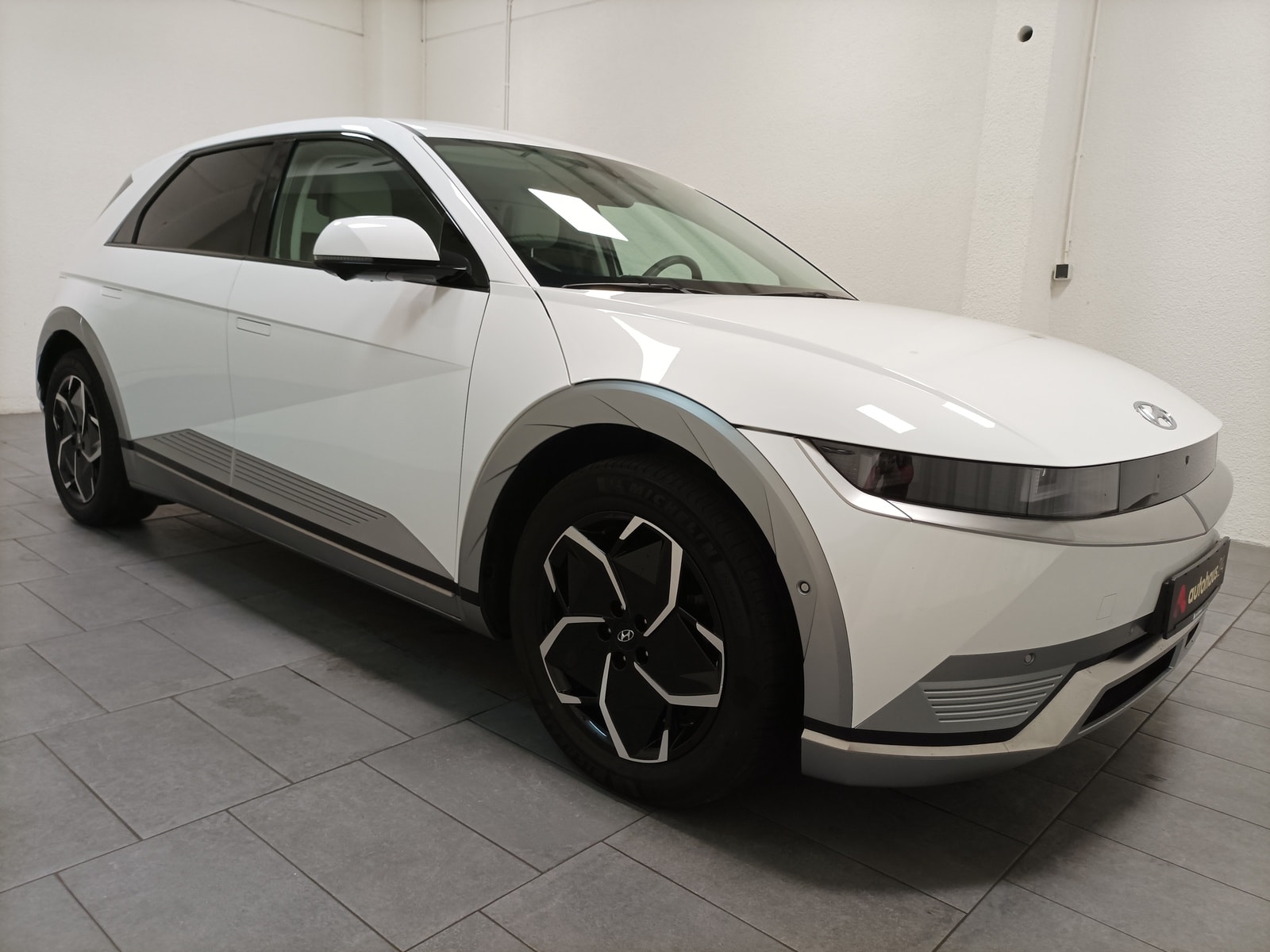 Hyundai IONIQ 5 Limousine HYUNDAI IONIQ 5 72,6 kWh 160 kW Heckantrieb Sports Utility Vehicle #1