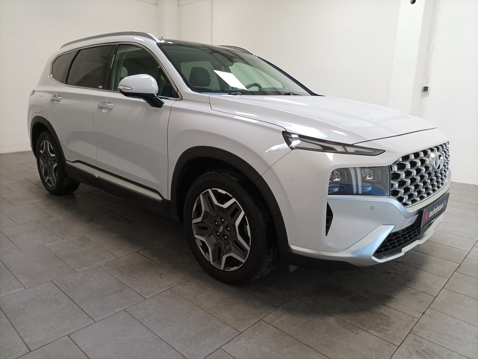 Hyundai Santa Fe SUV / Crossover / Geländewagen HYUNDAI Santa Fe 1.6 T-GDI Plug-in Hybrid Prime 4WD Auto Sports Utility Vehicle #1