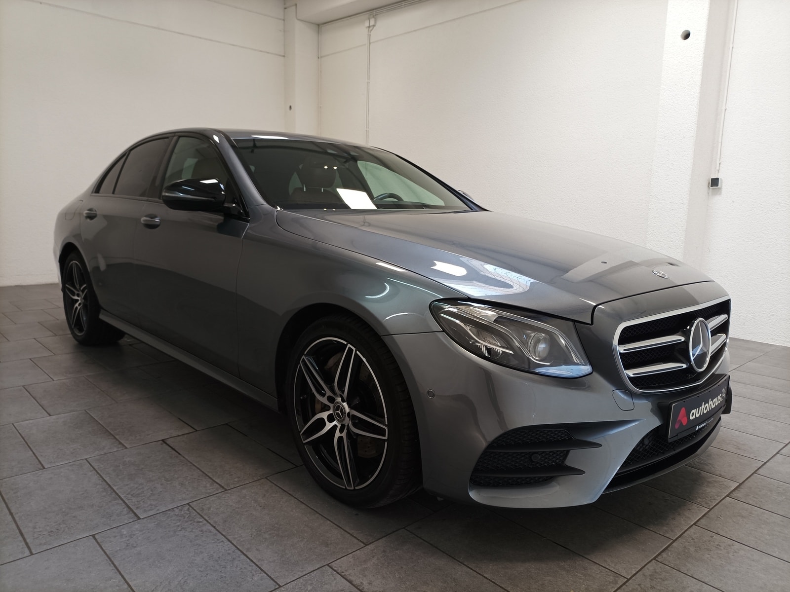 Mercedes-Benz E-Klasse Limousine MERCEDES E-Klasse E 400 d 4MATIC Autom. Limousine #1