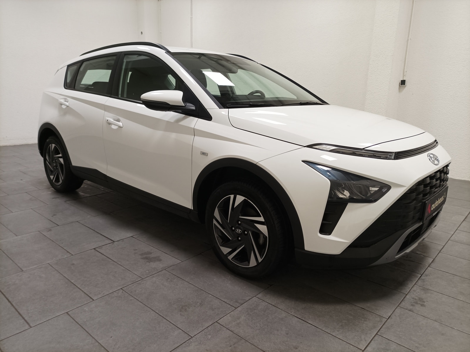 Hyundai Bayon SUV / Crossover / Geländewagen HYUNDAI Bayon 1.0 T-GDI 48V-Hybrid 88kW Trend Sports Utility Vehicle #1