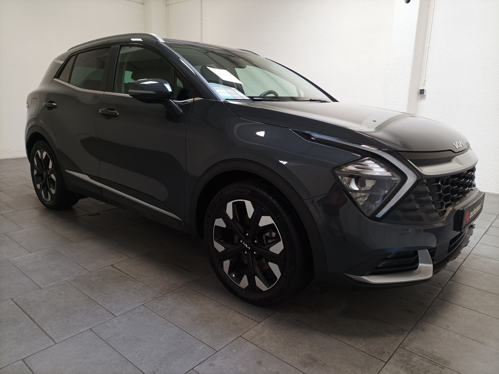 Kia Sportage SUV / Crossover / Geländewagen KIA Sportage 1.6 T-GDI Plug-in Hybrid Auto 4WD Sports Utility Vehicle #1